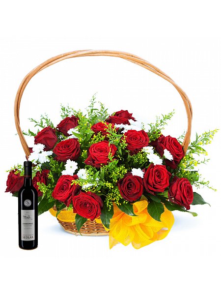 Gift basket roses with wine